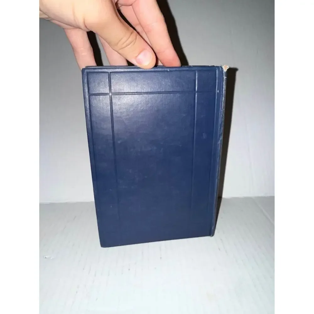 1928 HC Book the poetical works of Lord Byron Pub. By Oxford university press